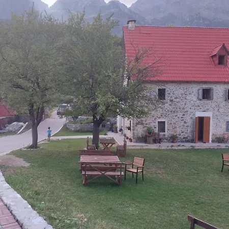 Dritan Tethorja Pensionat *